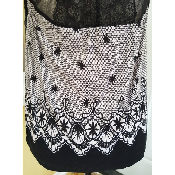 Linea Donatella Pajama Top - Picture 14 of 16